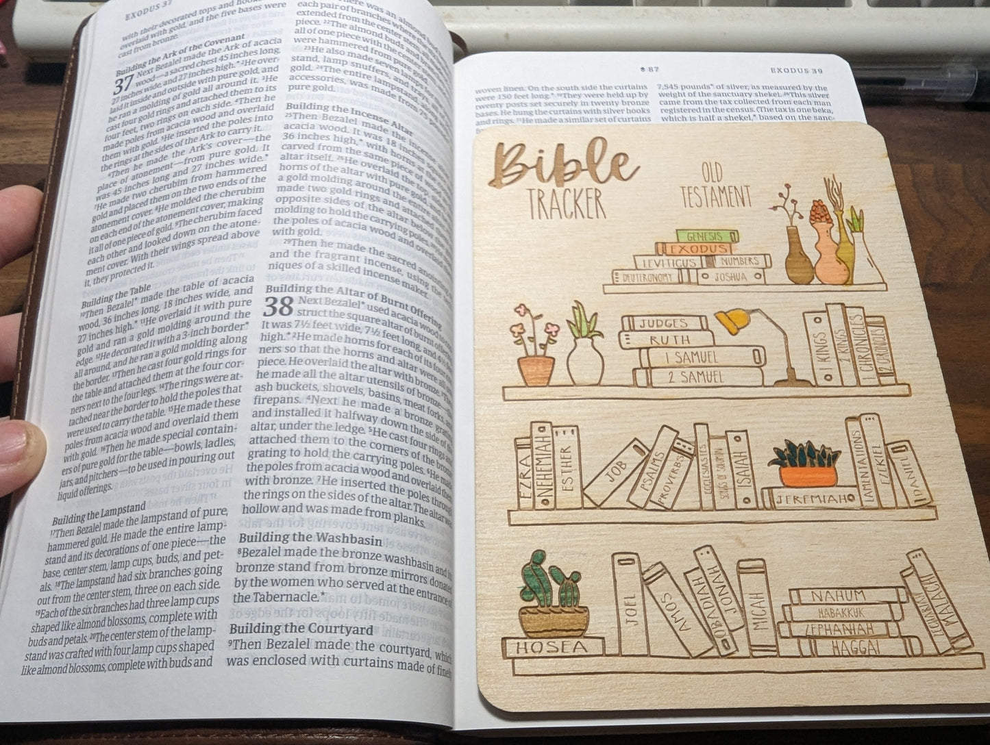 Books of the Bible Tracker – Wood Reading Log