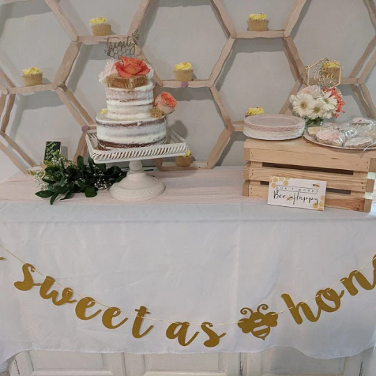 Custom Name Honey Bee  Cake Topper | Bumble Bee Baby Shower Cake Topper | Bee Party | Birthday | Bee Lover | Bee Day Cake Topper | Honeybee