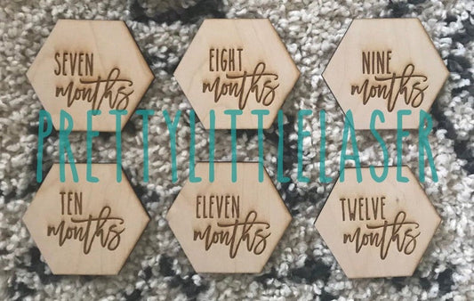 HEXAGON Wooden Monthly Milestone Baby Cards Natural Wood Keepsakes 12 month Photo Props Geometric