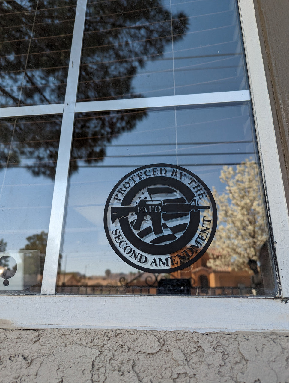 Decals & Stickers: Personalized Vinyl Designs for Every Surface