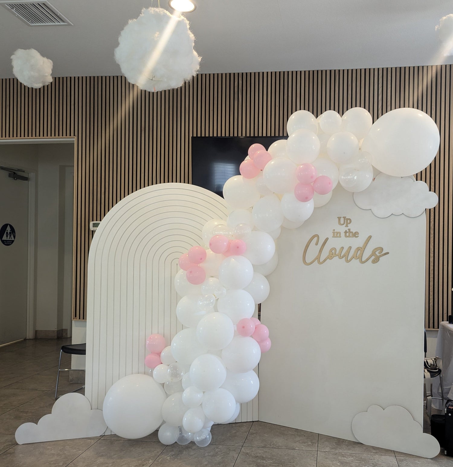 Baby Shower: Personalized Decor & Cake Toppers