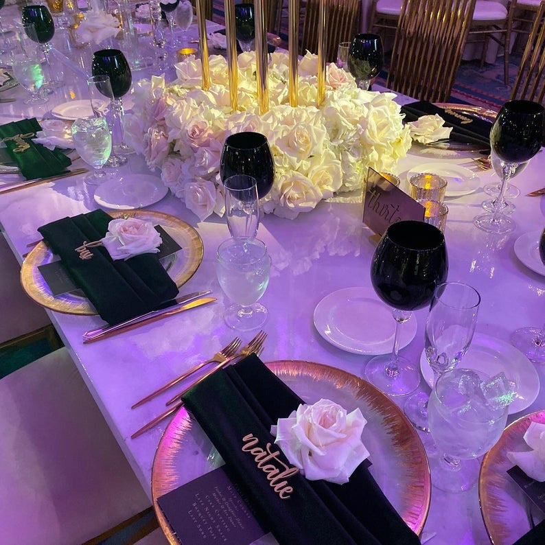 Plate Names & Place Cards: Custom Table Name Signs